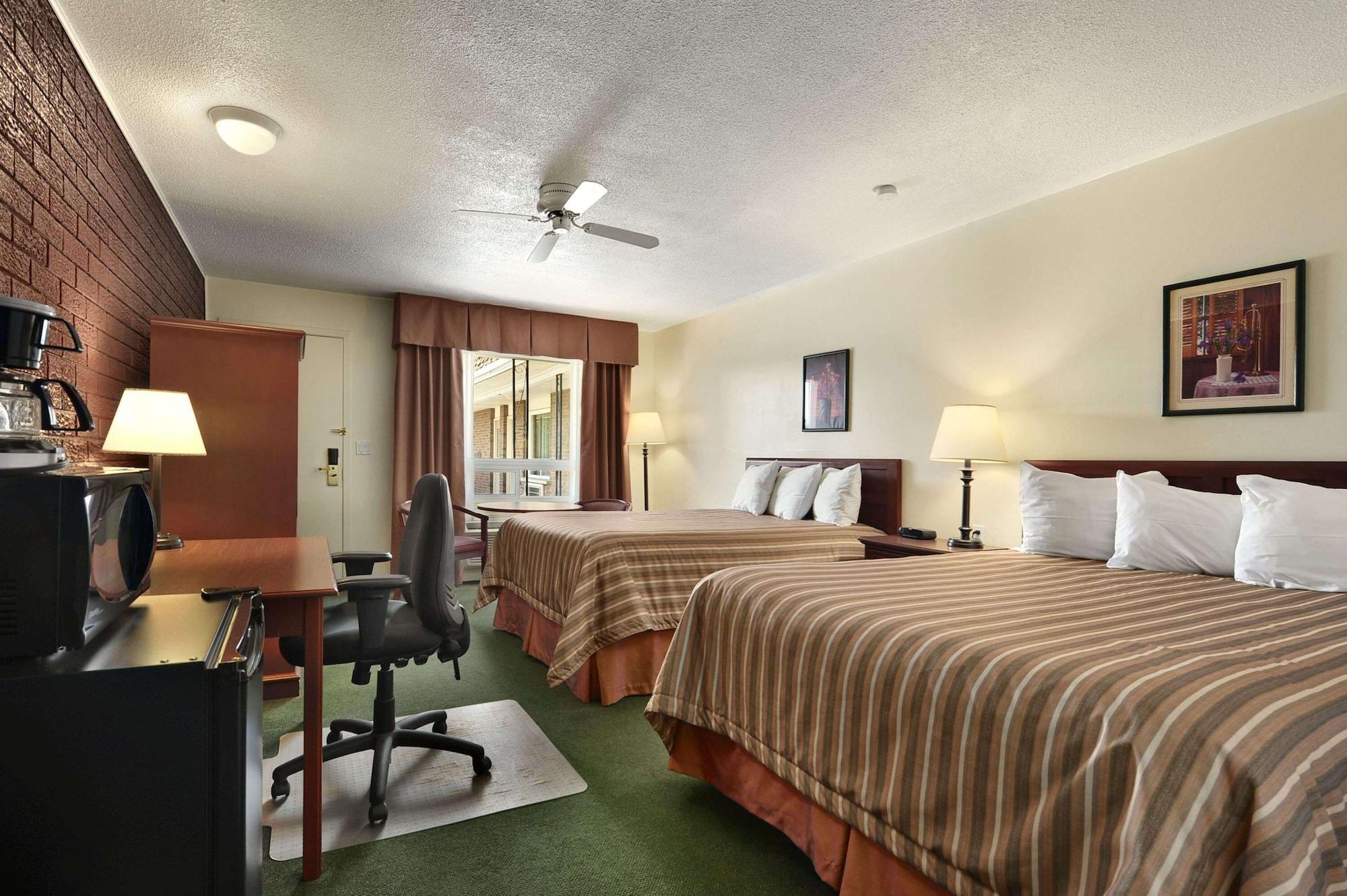 Travelodge By Wyndham Simcoe Luaran gambar